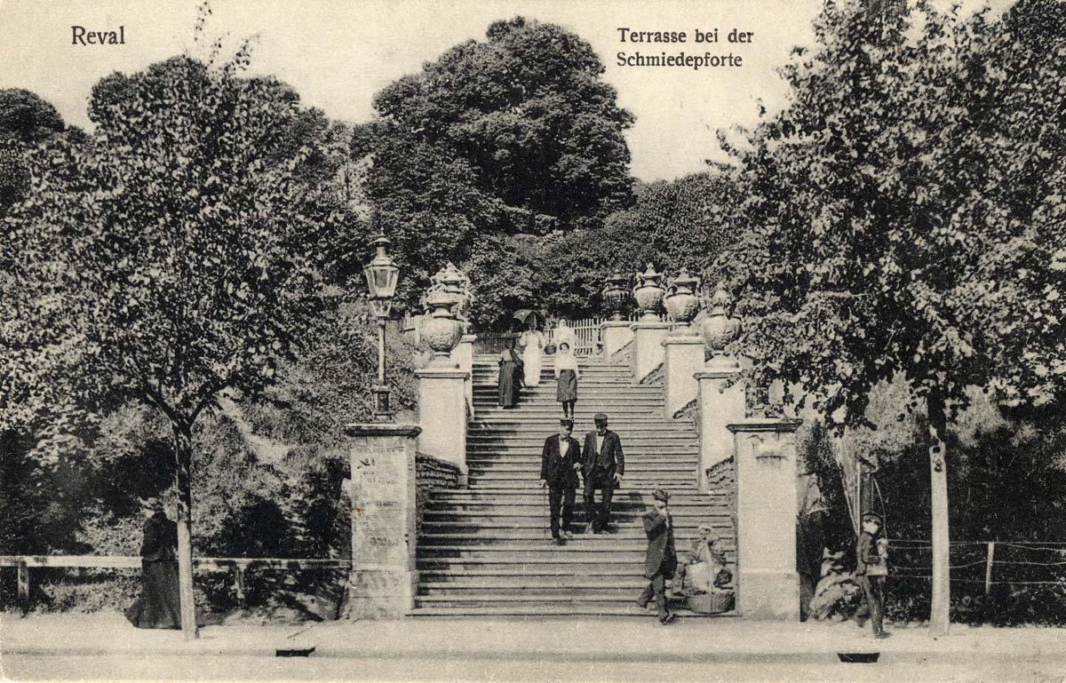 Tallinn (Reval). Terrace at the Schmiedep forte, between 1900 and 1917